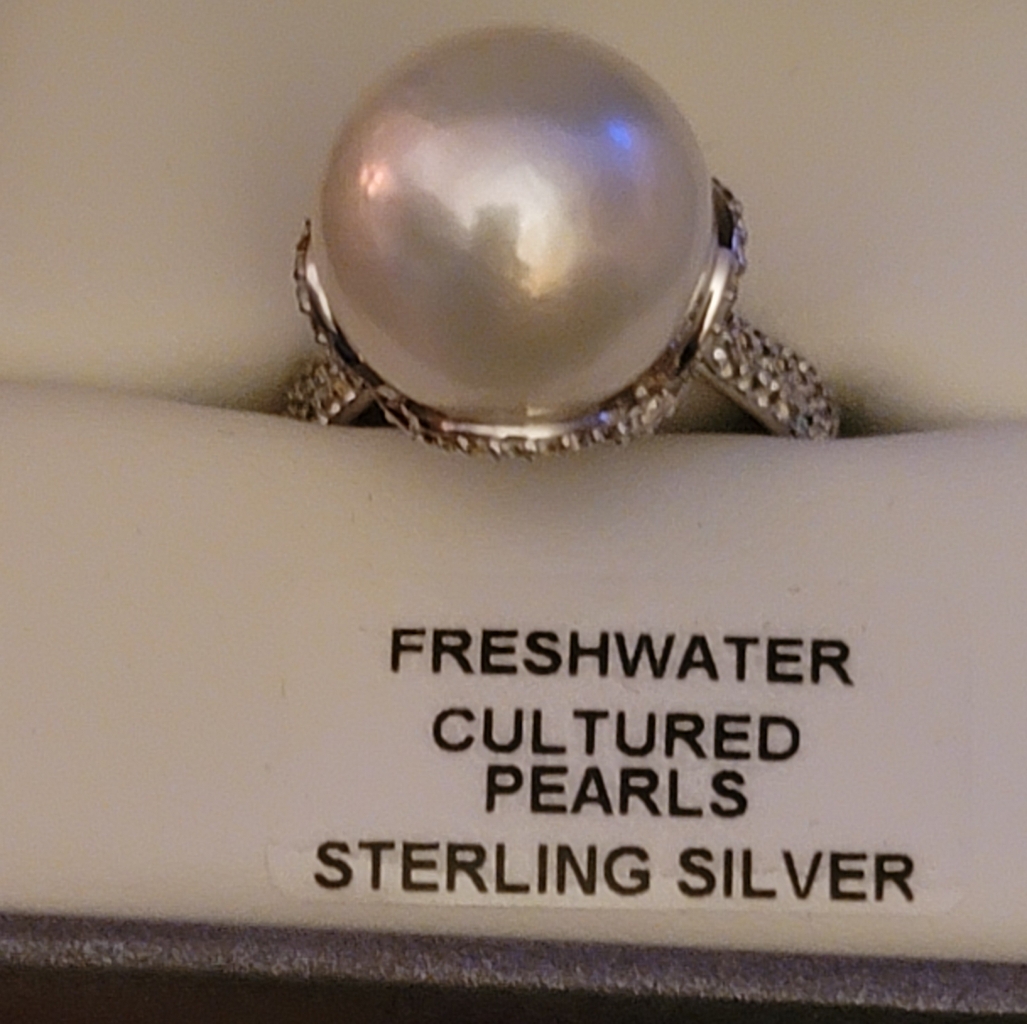 Pearl Round 14mm Ring/ New